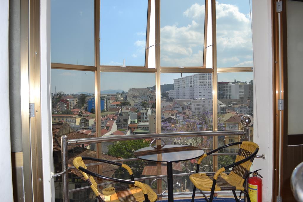 Nu Cuoi Xinh Hostel Да Лат Стая снимка